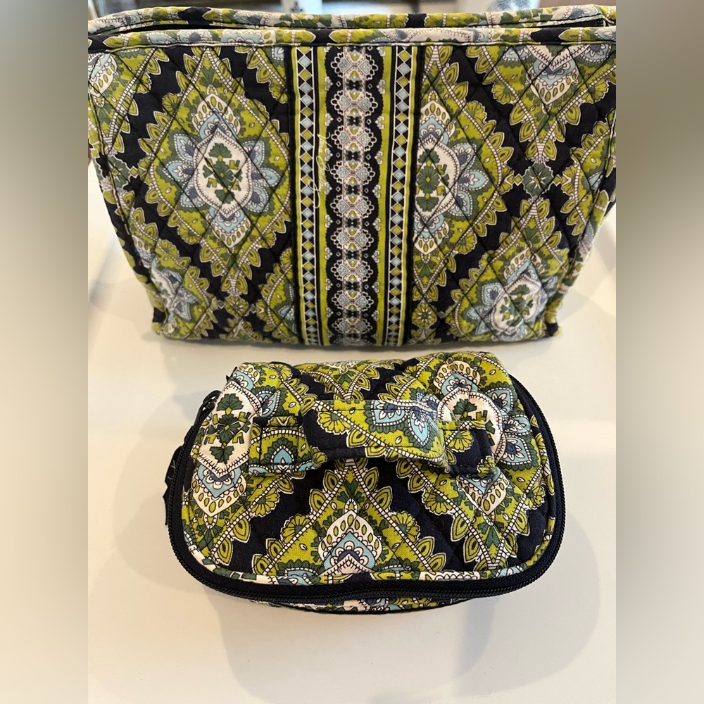 Vera Bradley Travel Set: Makeup Bag and Jewelry Train Case